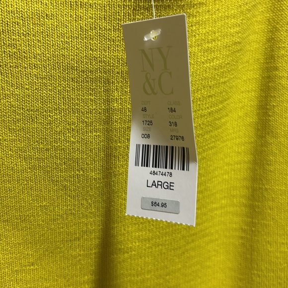 Square Neck Top - Picture 7 of 8